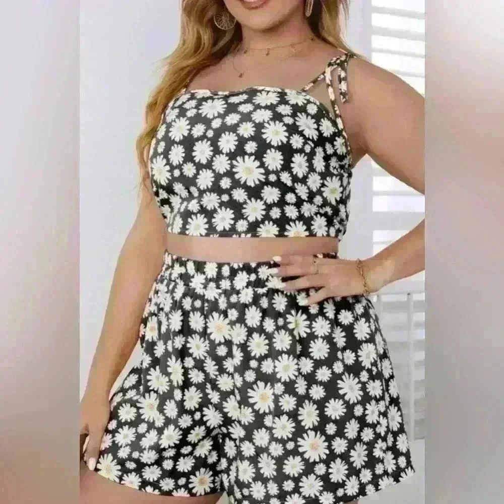 Daisy Print Tie Shoulder Cami Top & Shorts
